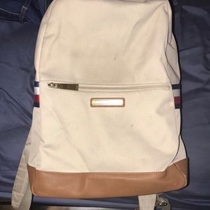 Super cute TOMMY HILFIGER backpack